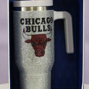 Chicago Bulls NBA Bling 40oz Hydrapeak Stainless Steel Tumbler w/ Handle & Straw